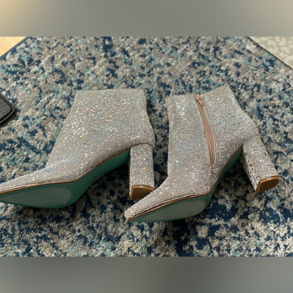 Betsy Johnson sparkle boot - NEVER WORN